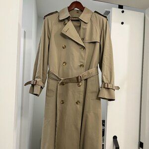 Vintage BROOKS BROTHERS Double-Breasted Trench Coat Size (38R/40R) – MADE IN USA